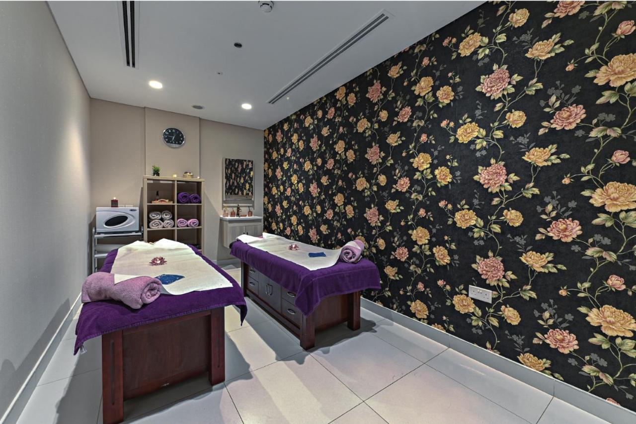 Time Asma Hotel Dubai Eksteriør bilde